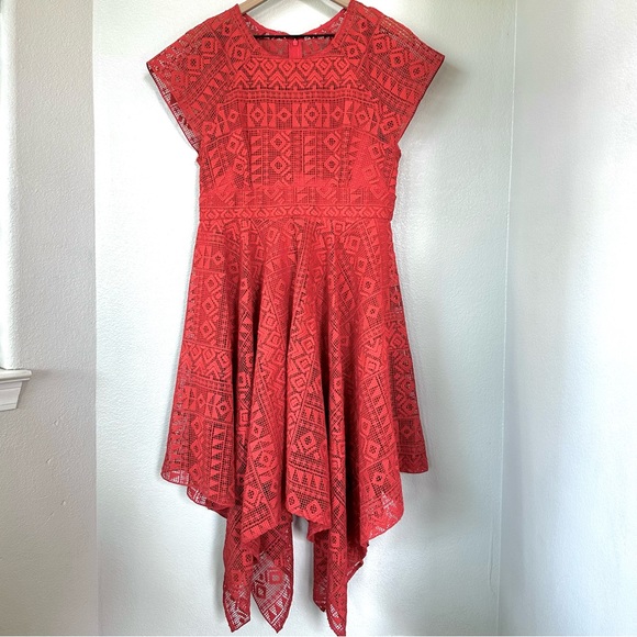ANTHROPOLOGIE 8 MAEVE *RARE* Wine Red Prima Geo Lace Handkerchief Dress HTF - Picture 4 of 15